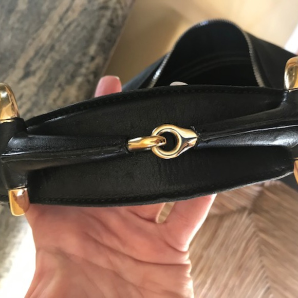 Authentic Gucci Leather Black Handbag - Picture 3 of 7